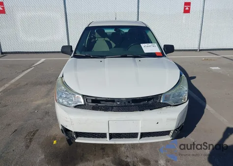 2010 Ford Focus Se z USA, uszkodzony, nr VIN 1FAHP3FN6AW229953